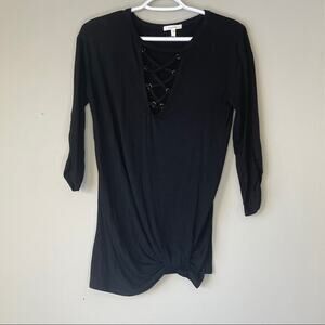 Maurices Black 3/4 Sleeve Knotted T-Shirt Size S